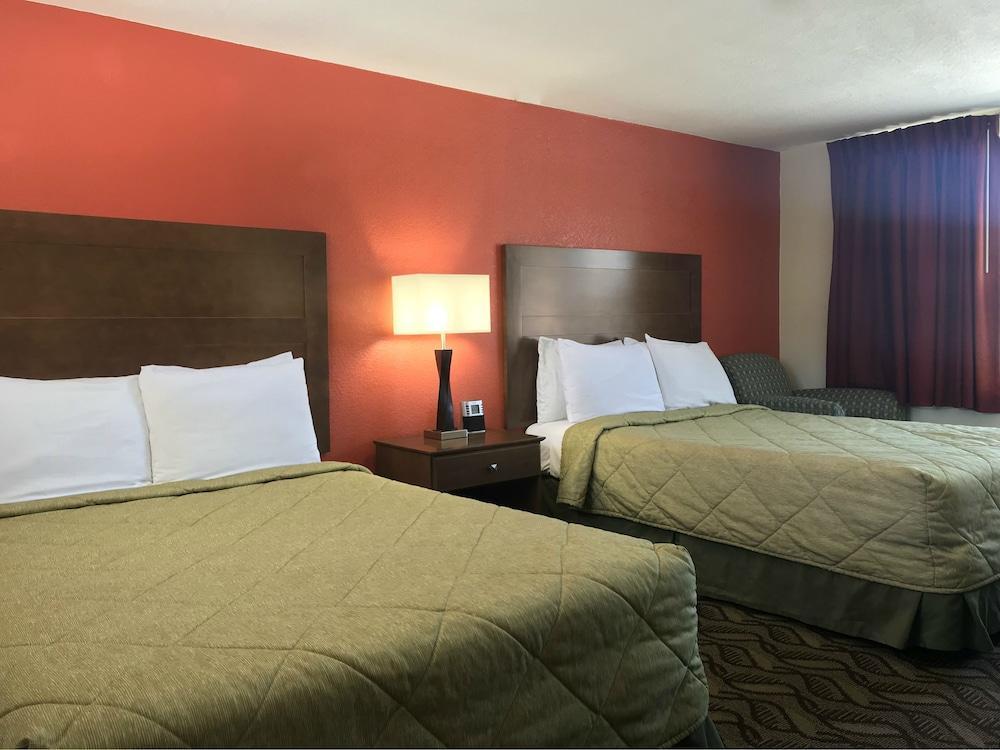 Super 8 By Wyndham Greensburg Exterior foto